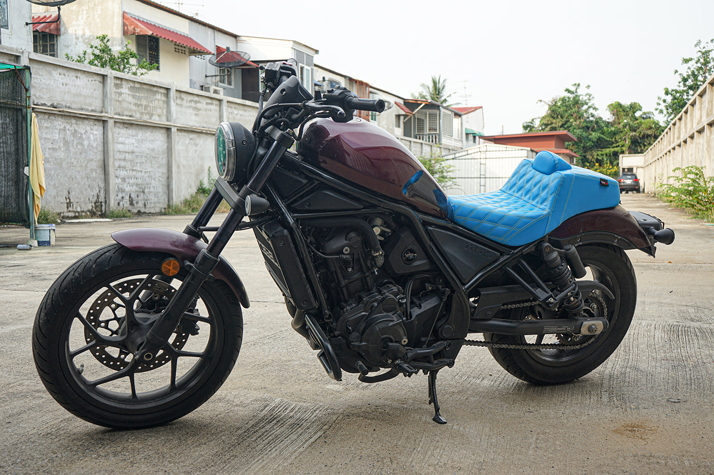 SEAT CUSHION BACKREST REPLACEMENT PINK THREAD V.25 FOR HONDA REBEL CMX 1100 2021-2025