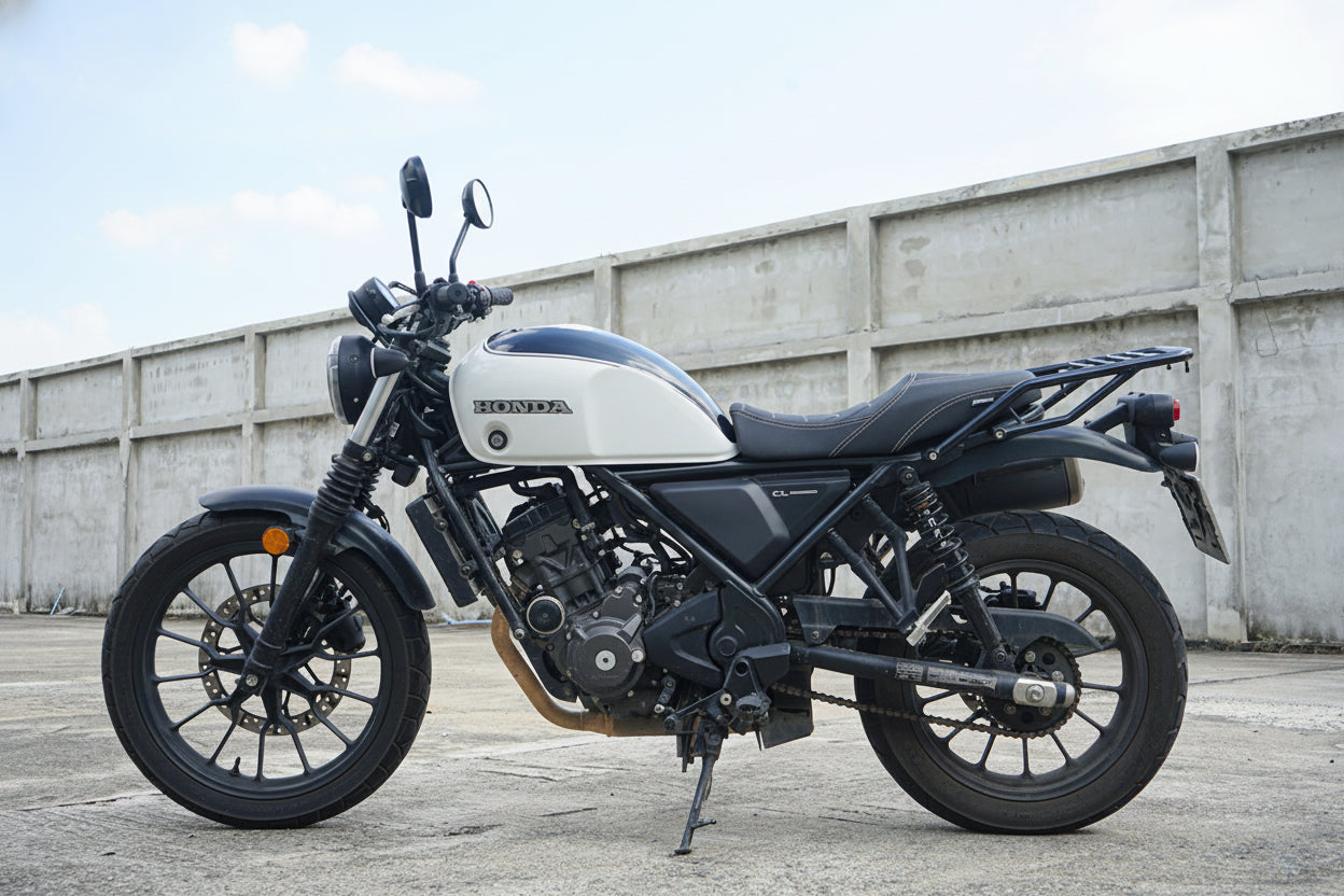 COVER FUEL OIL TANK BLACK/WHITE V.13 FIT FOR HONDA SCL CL 300 500 2023-2025