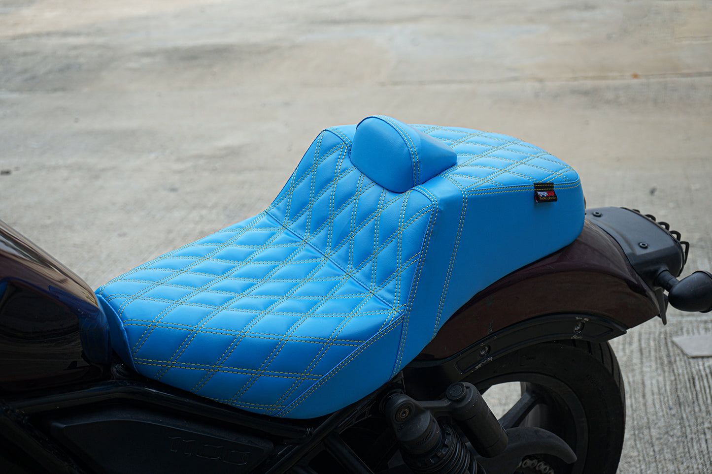 SEAT CUSHION BACKREST REPLACEMENT PINK THREAD V.25 FOR HONDA REBEL CMX 1100 2021-2025