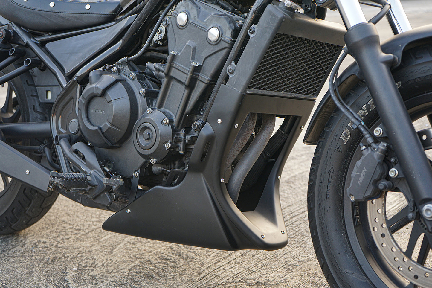 BLACK UNDER FAIRING COVER BELLY PAN ENGINE FOR HONDA REBEL CMX 500 2017-2025