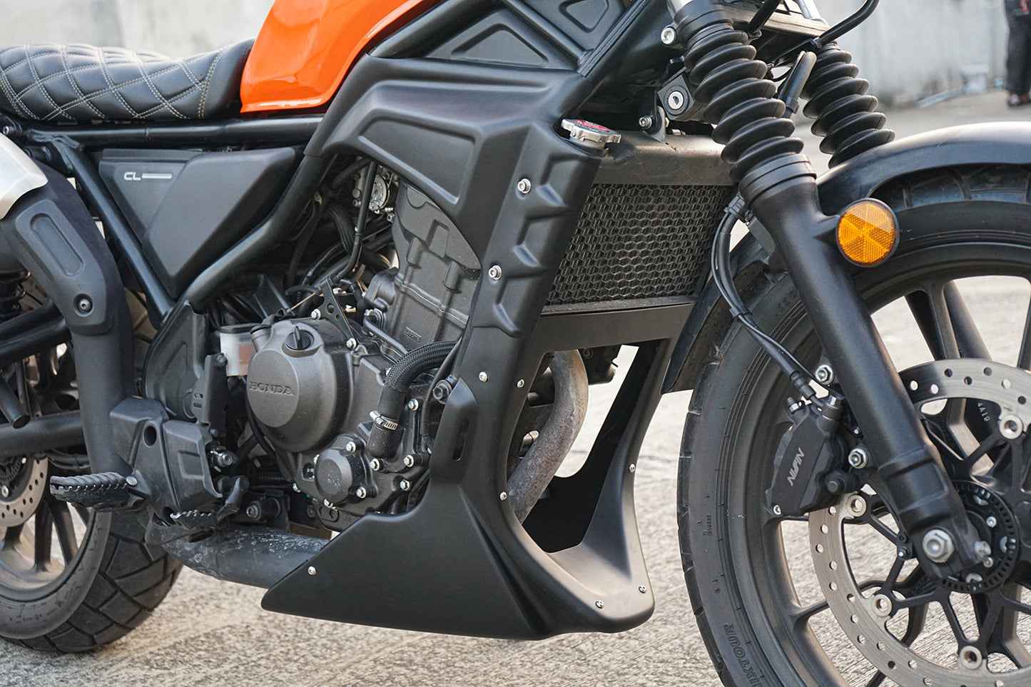 SIDER COVER OF THE ENGING & UNDER FAIRING V.2 FOR HONDA SCL CL 300  2023 - 2025