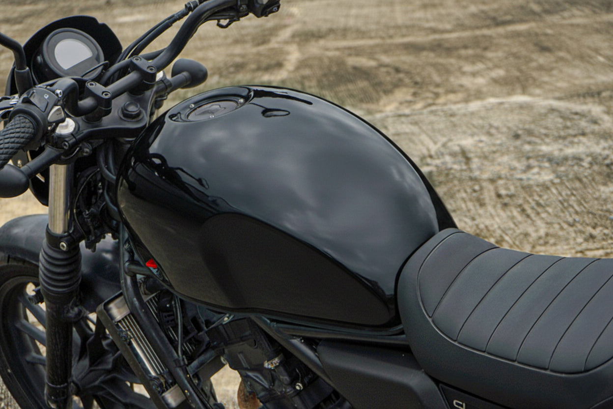 COVER FUEL OIL TANK  GLOSS BLACK V.7 FIT FOR HONDA SCL CL 300 500 2023-2025