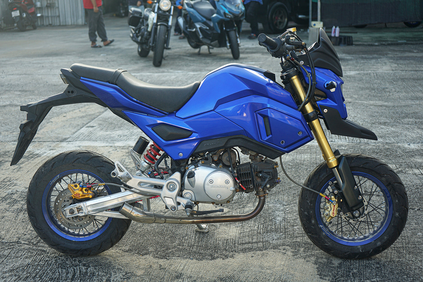 FRONT WINDSHIELD WINDSCREEN V.1 FOR HONDA GROM 125 MSX SF 2016 - 2020