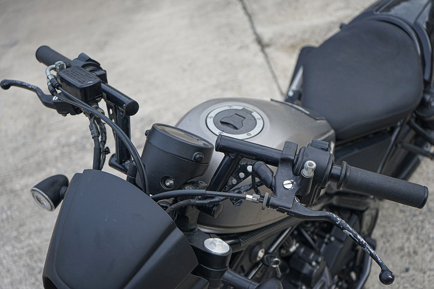 4 INCH STRETCH HANDLEBAR HANDLE BAR BLACK FOR HONDA REBEL CMX 300&500 2017-2025