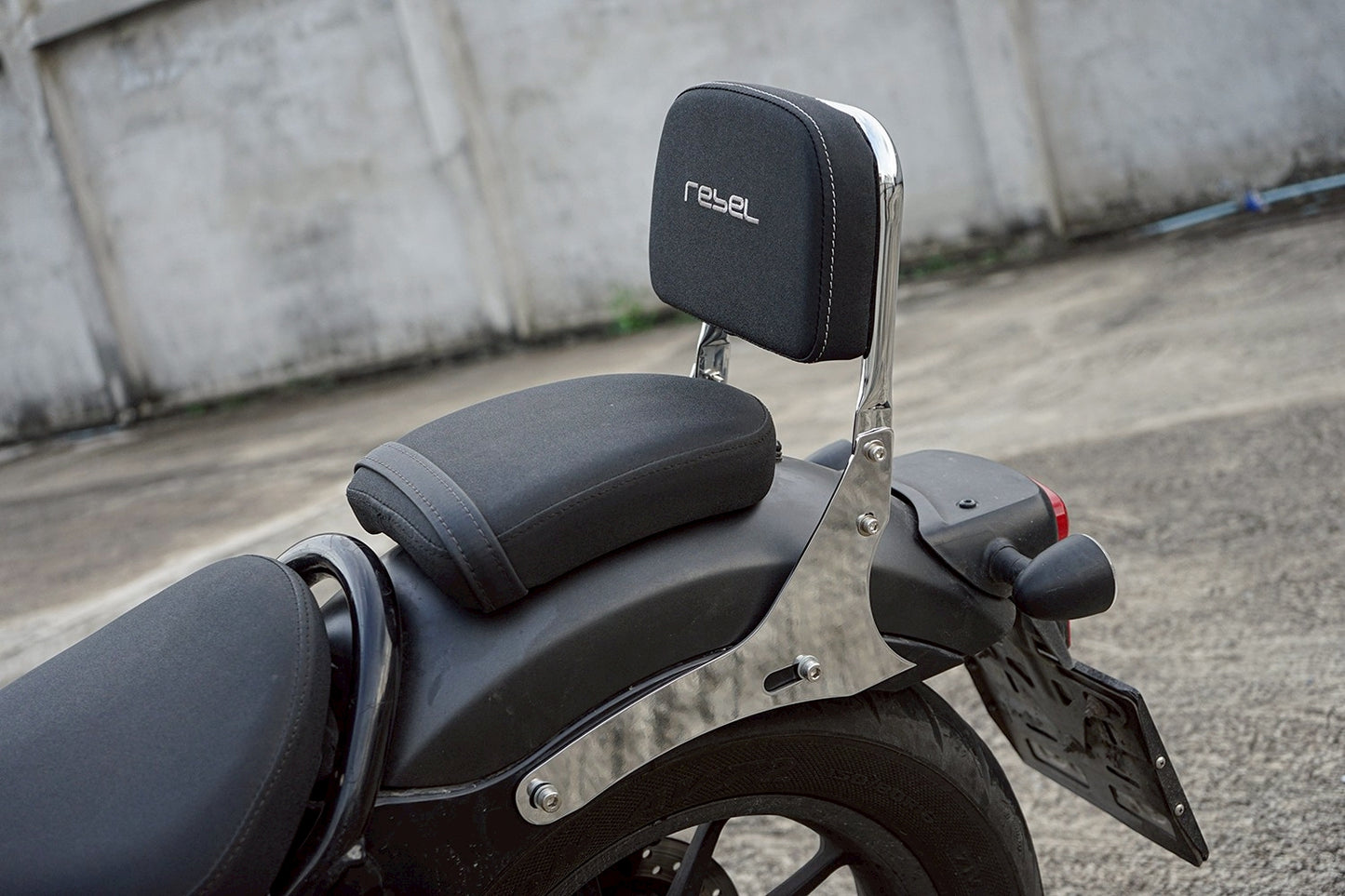 REAR BACKREST FOR PASSENGER STEEL CHROME SISSY BAR SEAT FOR HONDA REBEL CMX 300&500 2017-2025