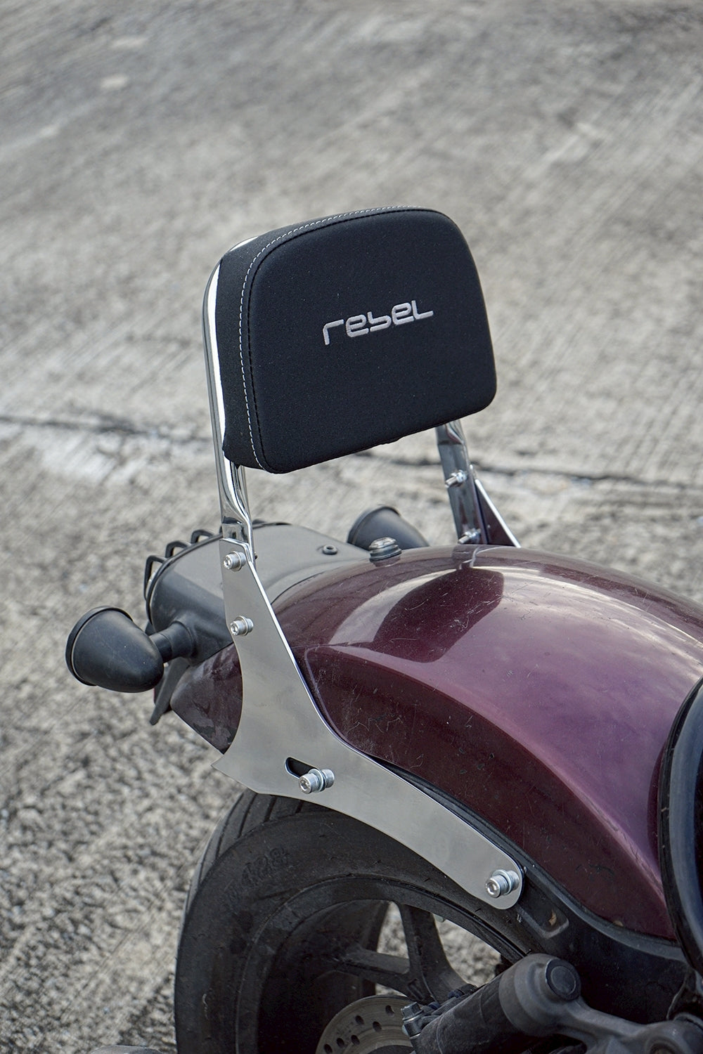 REAR BACKREST FOR PASSENGER STEEL CHROME SISSY BAR SEAT FOR HONDA REBEL CMX 1100 2021-2025