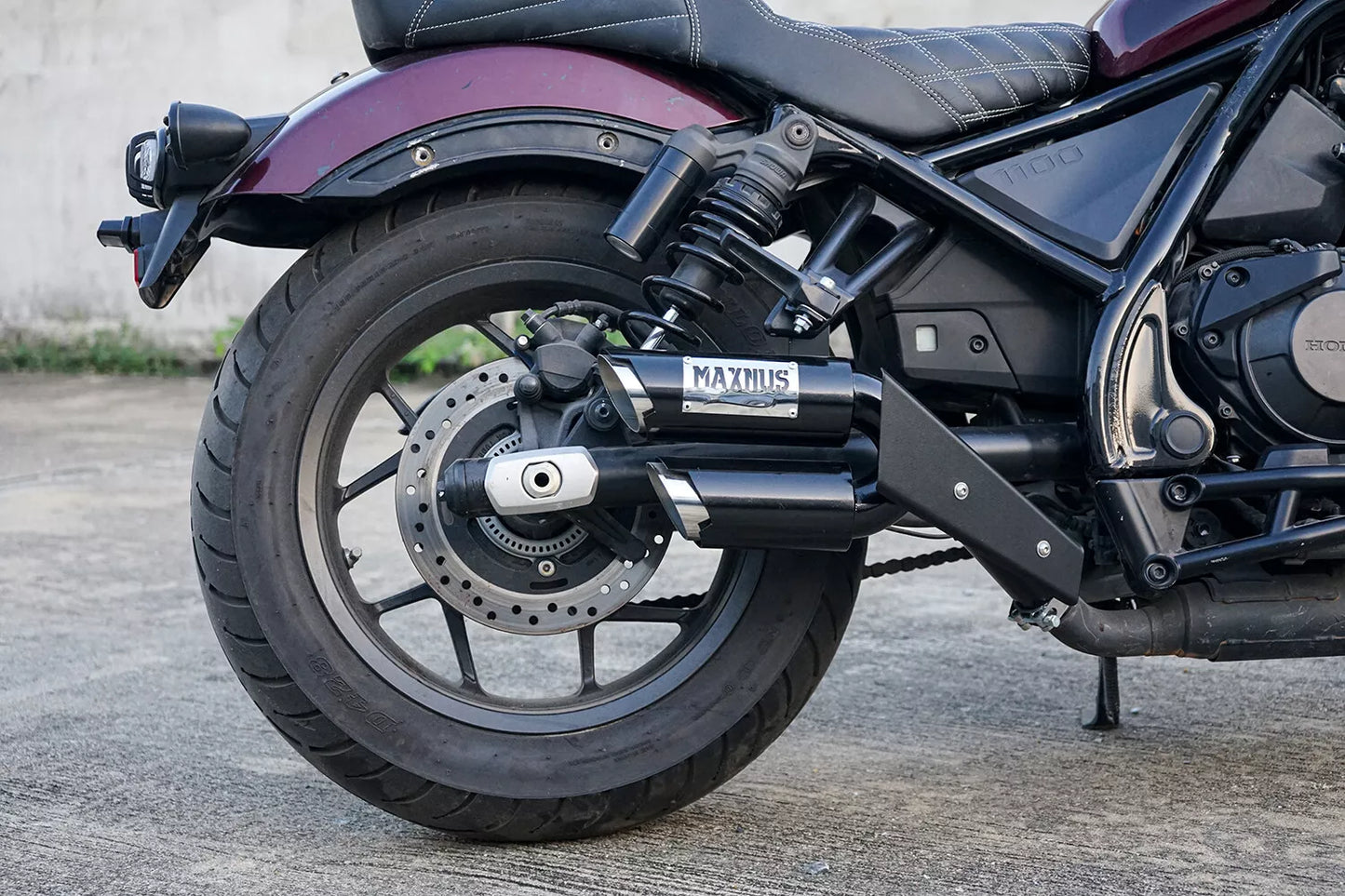 SHORT DOUBLE DUAL EXHAUST PIPE MOUNT SYSTEM FOR HONDA REBEL CMX1100 2021-2025